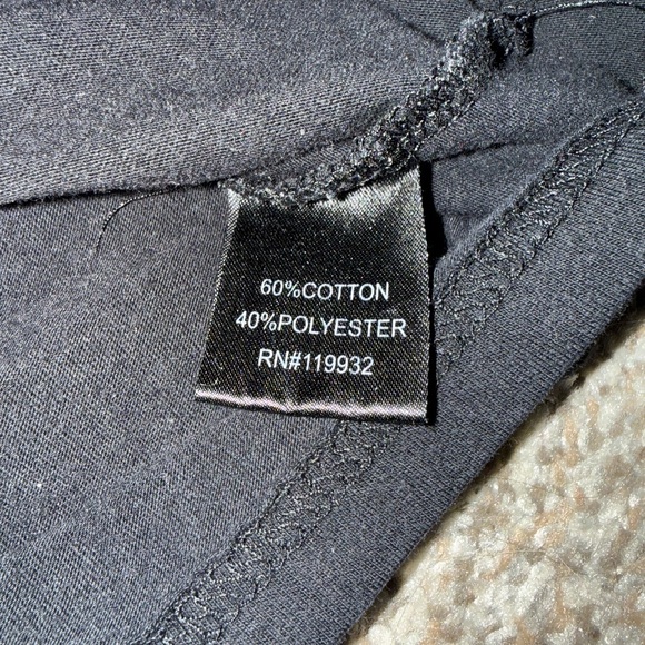 Jason Aldean Concert Shirt. She's Country. Distressed Orange Print Sz Med - Picture 5 of 5